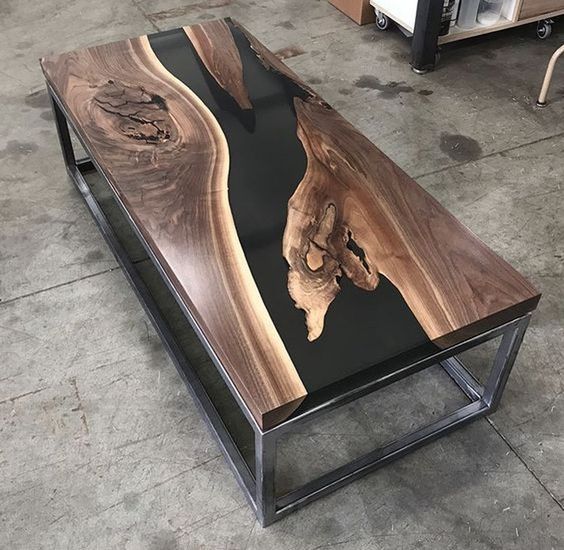 Кухонный стол по дизайн проекту